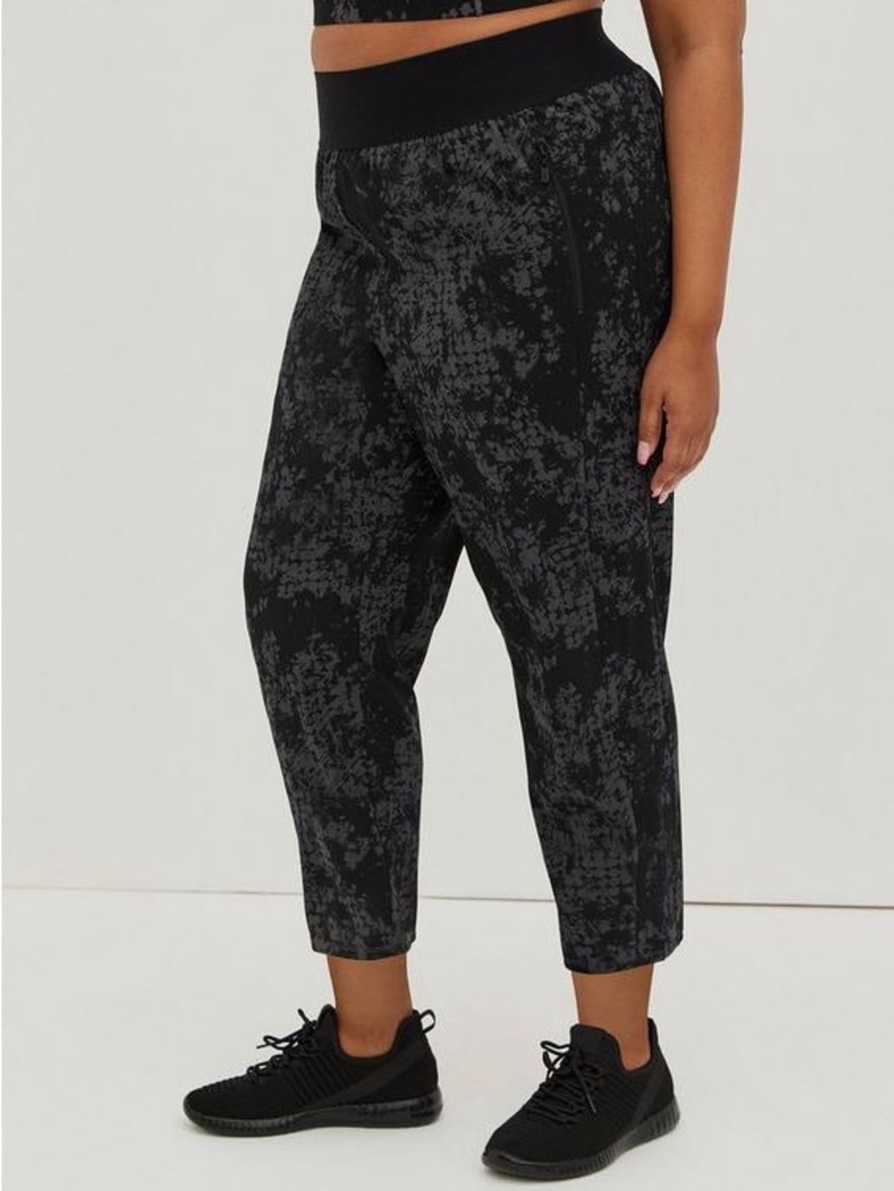 Torrid Happy Camper Stretch Woven Active Pant NWT